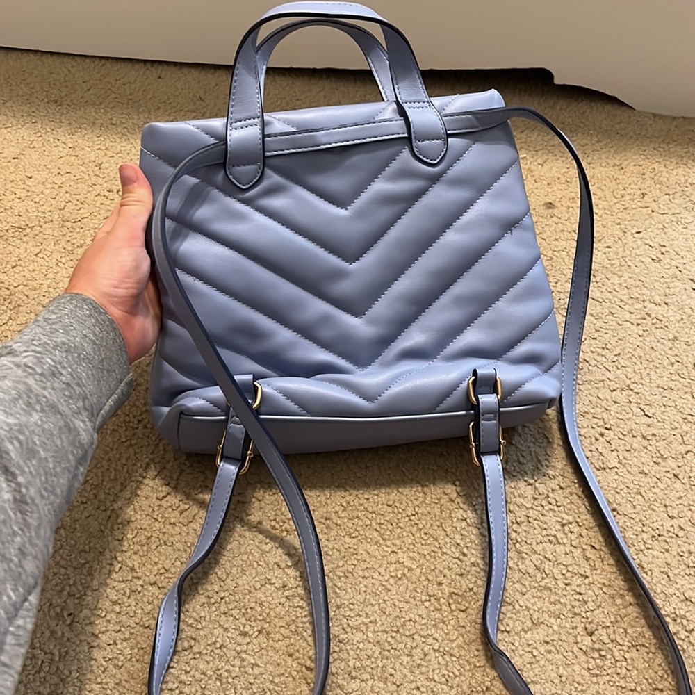 Purse - Picture 2 of 3
